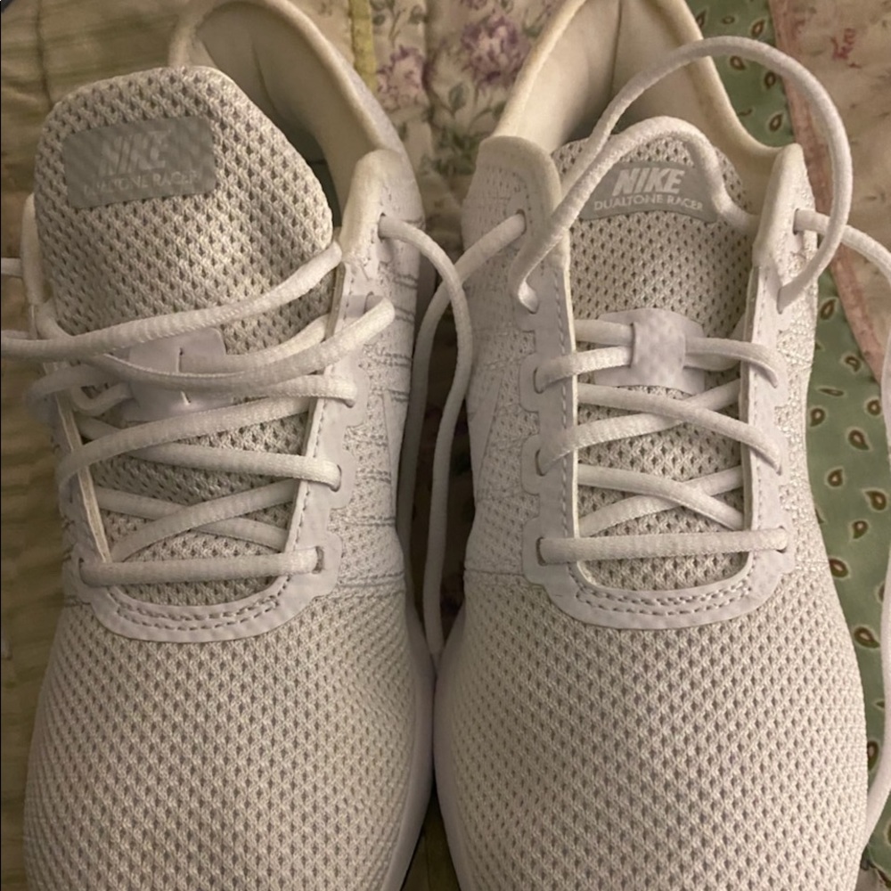 White Nike NWOT never worn